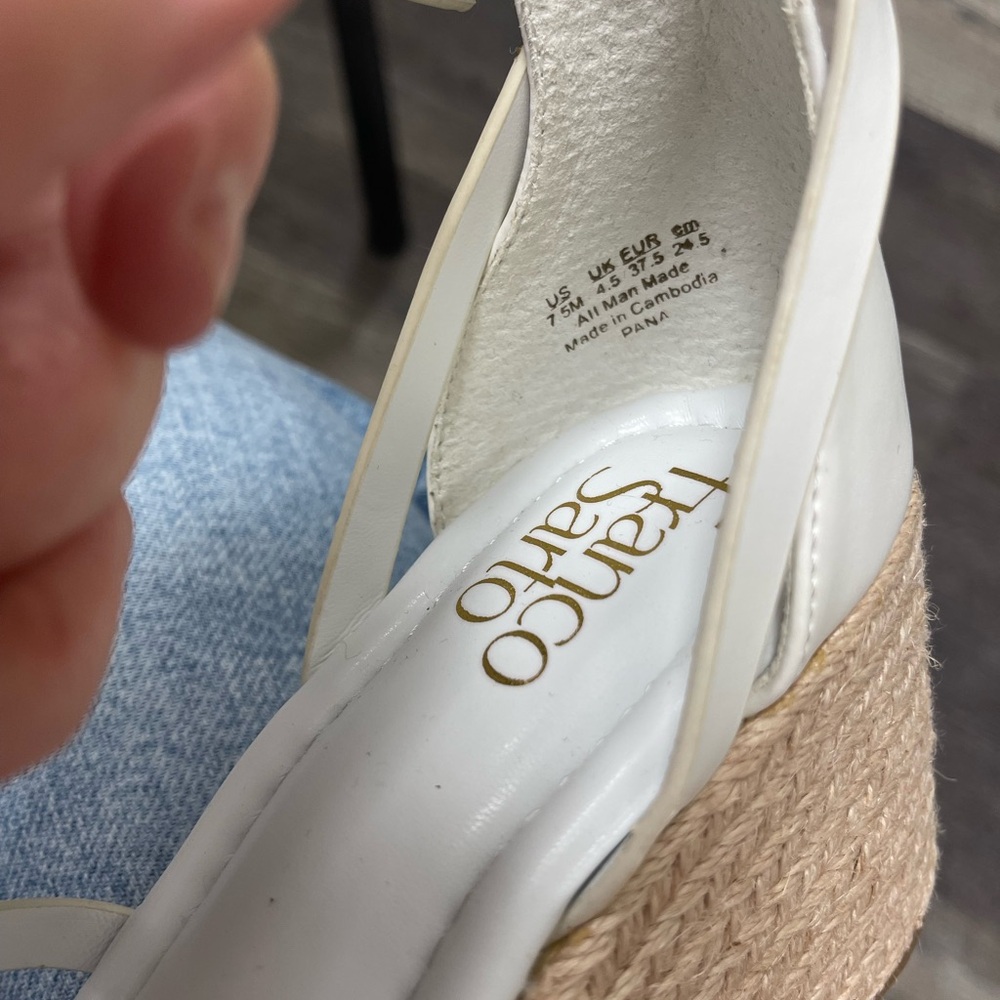 NIB Franco Sarto wedges . Never worn size 7.5 - Picture 3 of 4